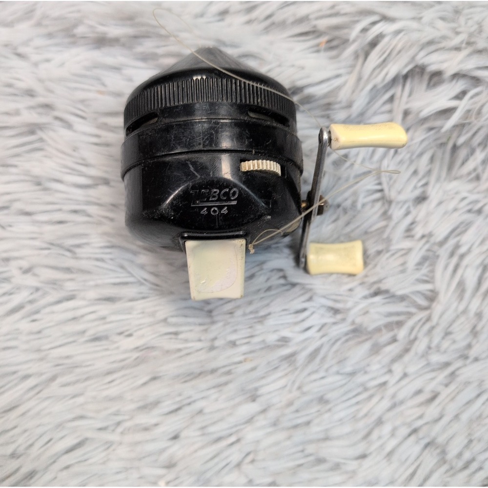 Zebco 404 Black Vintage Spincast Reel Tested